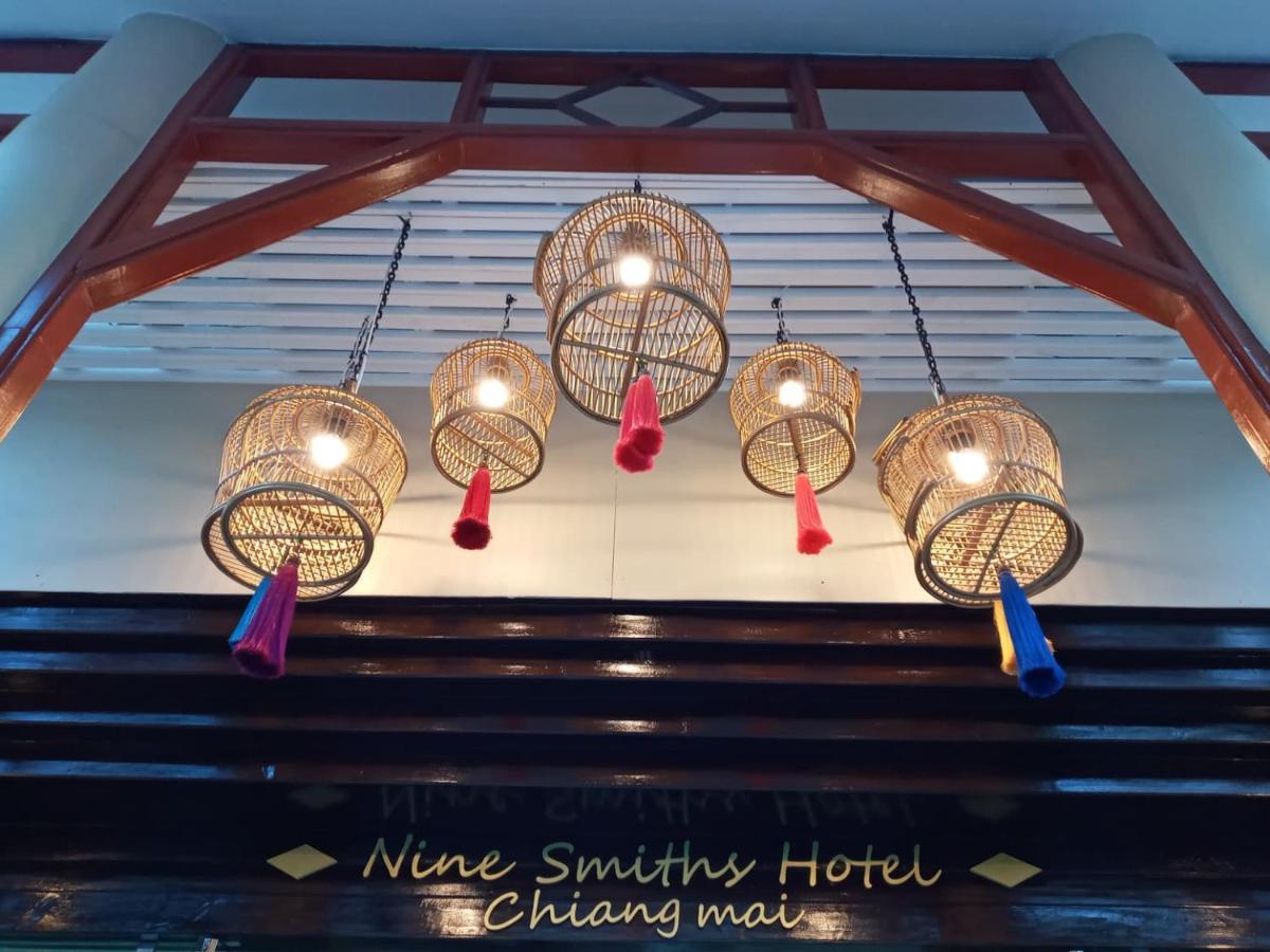 Nine Smiths Hotel Chiangmai Chiang Mai Dış mekan fotoğraf